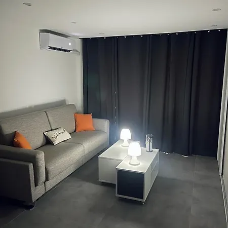 Apartment Studio Vue Mer Piscine Rooftop Parking Ferme 500m De Cannes