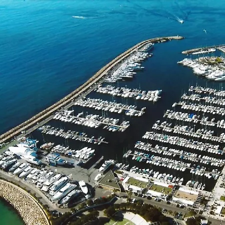 Apartment Studio Vue Mer Piscine Rooftop Parking Ferme 500m De Cannes